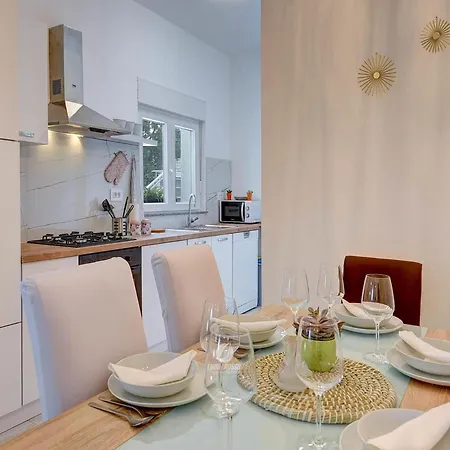 In Valtura With Family-friendly Yard