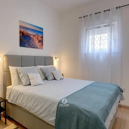 In Valtura With Family-friendly Yard Πούλα